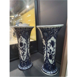 PAIRE DE VASES DELFT