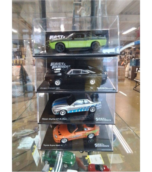 VOITURE 1:43