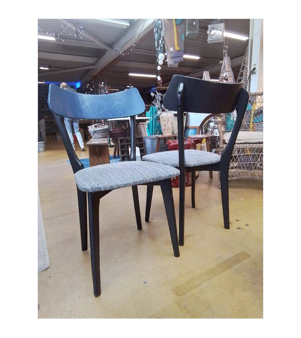 CHAISES LOT 6 