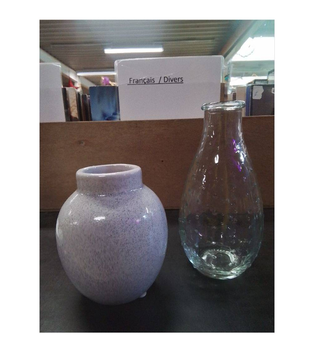 VASE 