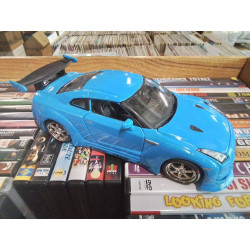 VOITURE