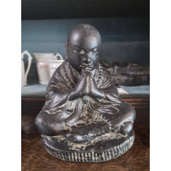 SEATED MONK 1 GREETING 20
