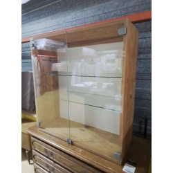 VITRINE 