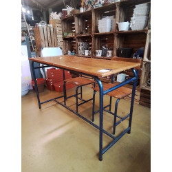 TABLE DE BUREAU + 2 CHAISES