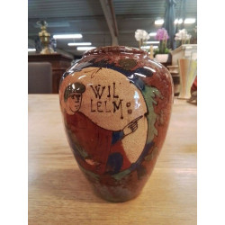 VASE 