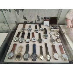MONTRE 