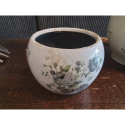 CACHE POT 