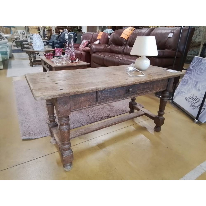TABLE DE SALON 