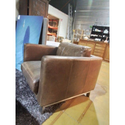 FAUTEUIL CUIR EN L\'ETAT 