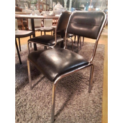 CHAISES VINTAGE LOT DE 4