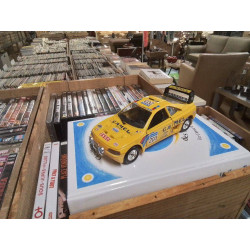 MINIATURE PEUGEOT 405