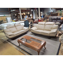 SALON 3/2 CUIR EN L’ETAT 