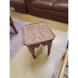 TABLE D’APPOINT ORIENTAL 