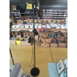 LAMPE SUR PIED 