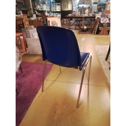 CHAISES EMPILABLE NEUF 