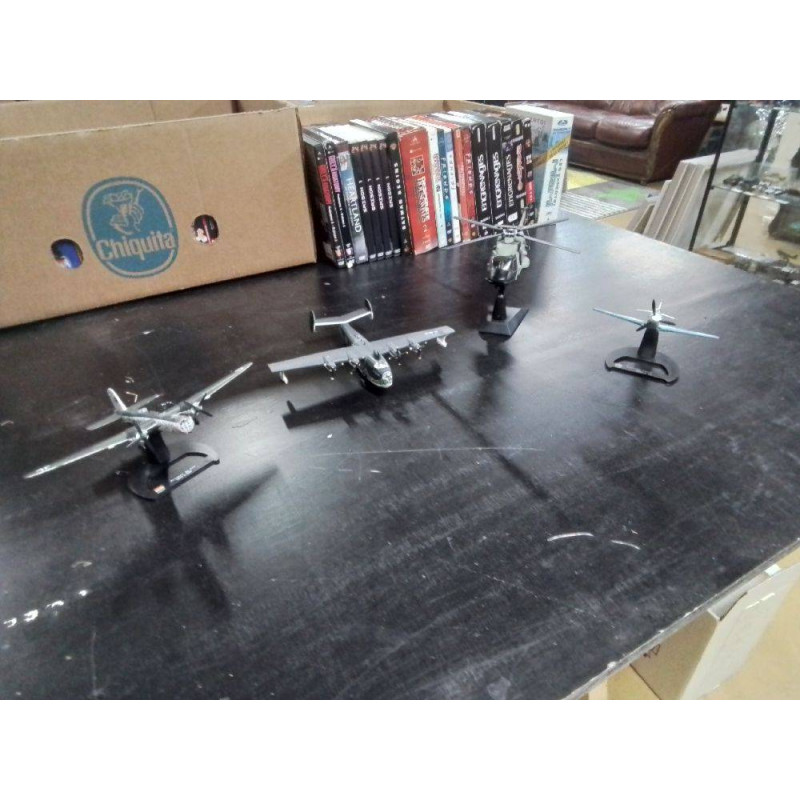 AVION MINIATURE 