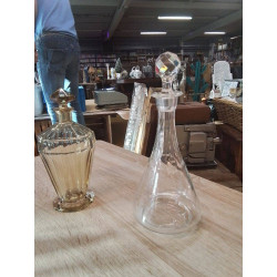 CARAFE 