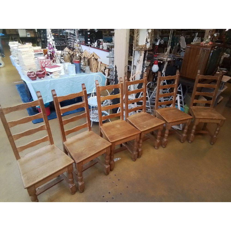 LOT DE 6 CHAISES EN CHENE 