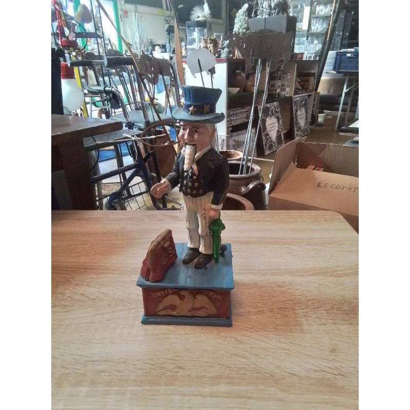 TIRELIRE MÉTALLIQUE 