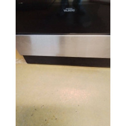 CUISINIER VALBERG VITRO CÉRAMIQUE 