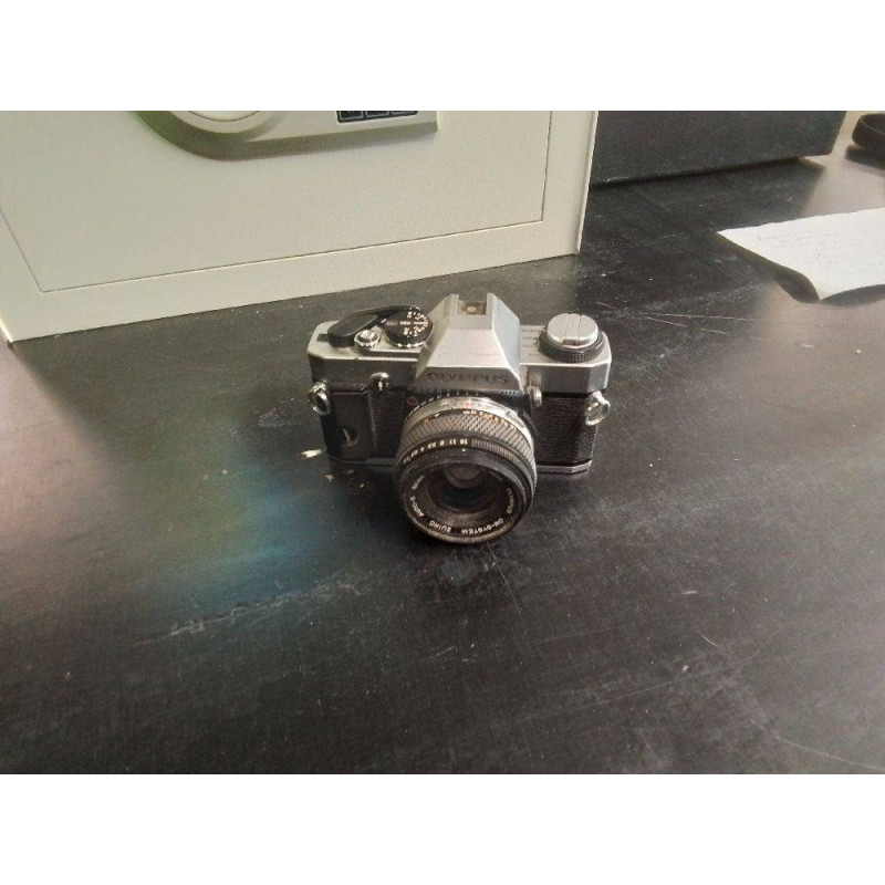 APPAREIL PHOTO OLYMPUS OM20