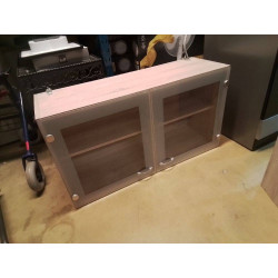 ARMOIRE A SUSPENDRE 