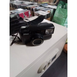APPAREIL PHOTO NIKON TW ZOOM 105