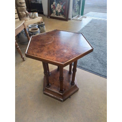 TABLE D’APPOINT 