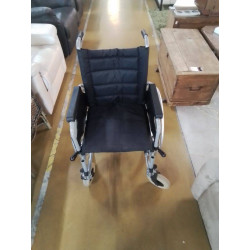 CHAISES ROULANTE  EN L’ETAT 