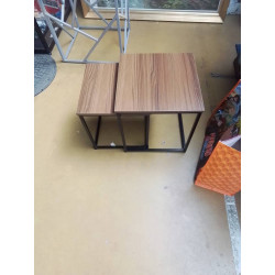 TABLE GIGOGNES 