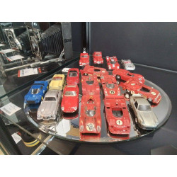 MINIATURE SOLIDO