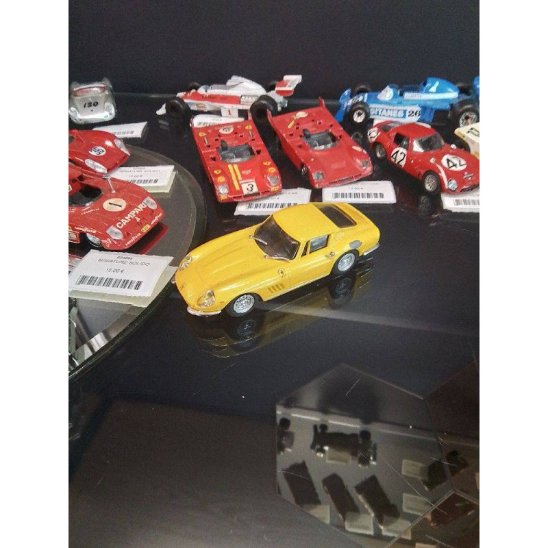 MINIATURE BOX