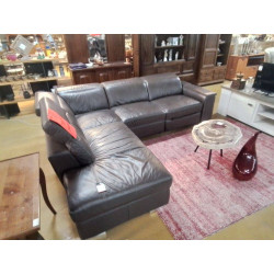 SALON D\'ANGLE CUIR EN L\'ETAT
